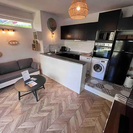 Appartement Le Cosy Garden: 4 Prs, Terrasse, Piscine Antibes