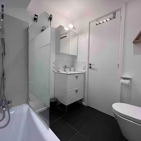 Apartment Le Cosy Garden: 4 Prs, Terrasse, Piscine Antibes