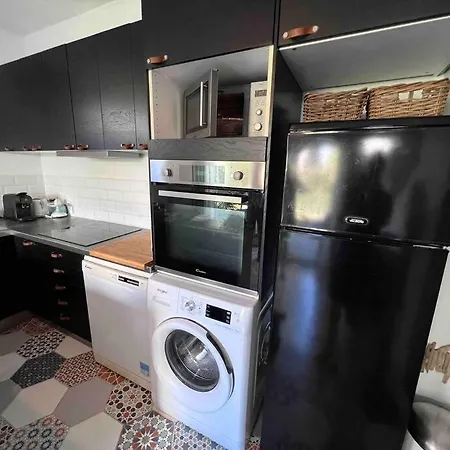 Le Cosy Garden: 4 Prs, Terrasse, Piscine *